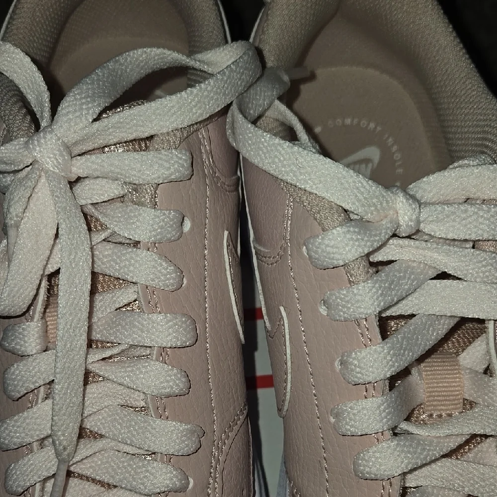 Nike Women's Cream Sneakers - Picture 8 of 10